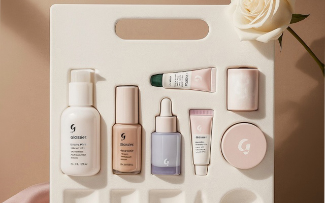 custom compostable cosmetic packaging.jpg